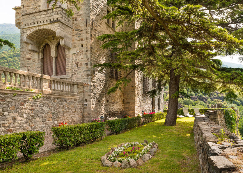Castello di Montestrutto, Italy
